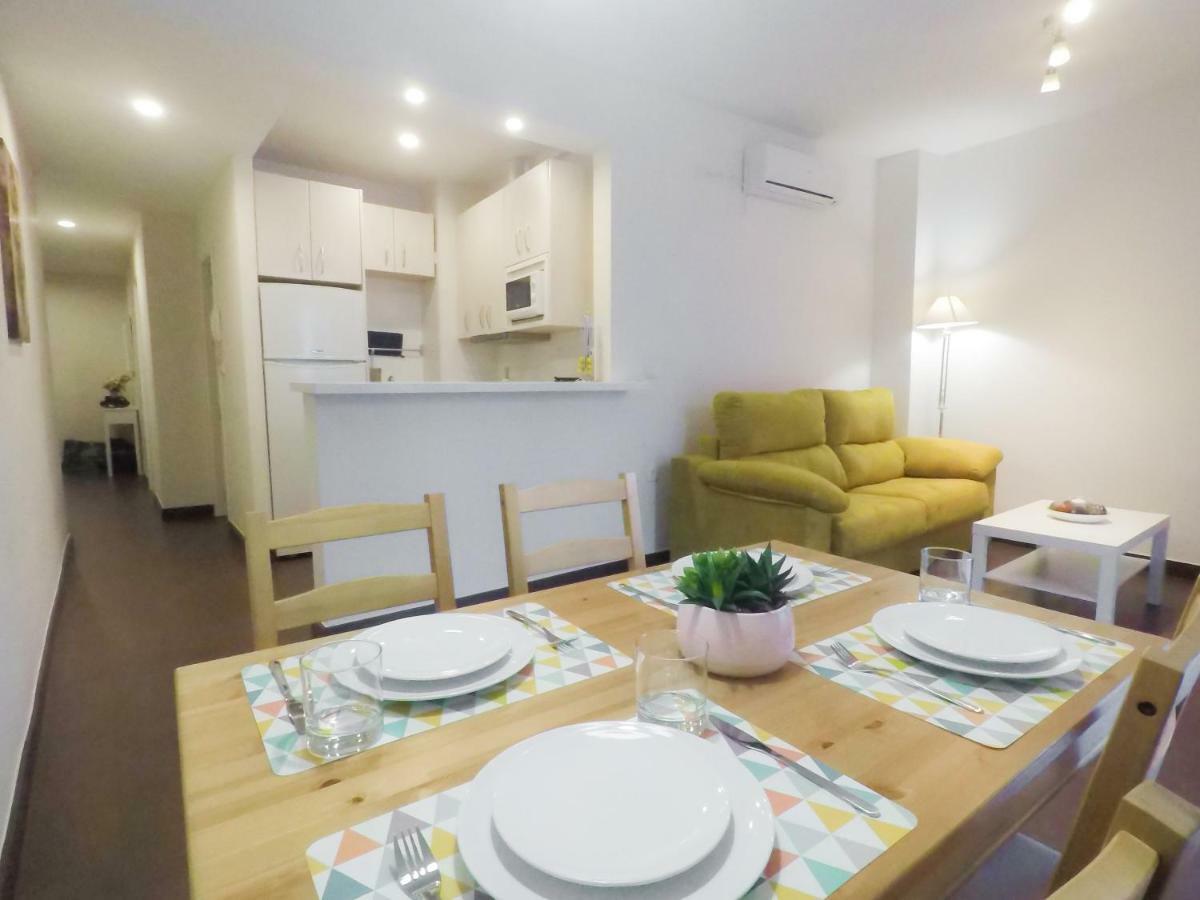 Apartamento Los Azahares Seville Exterior photo